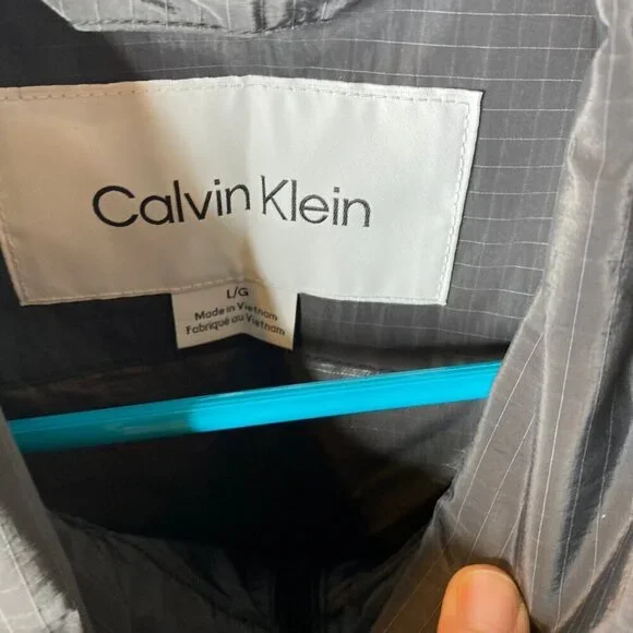 Calvin Klein Mens $148 Relaxed Fit Box Logo Popover Jacket Size L Black - Picture 11 of 11